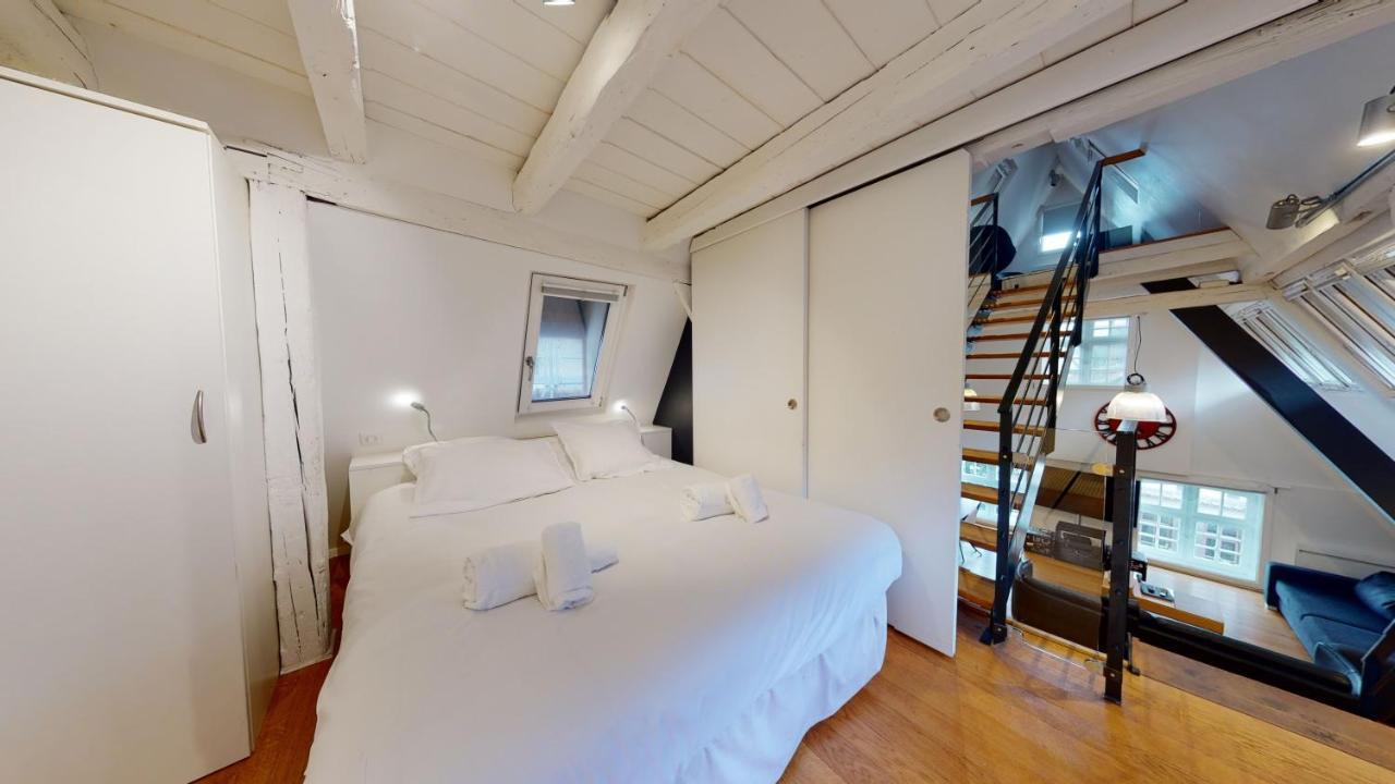Le Lohkaes - Loft Triplex Ultra Design Petite France Apartment *