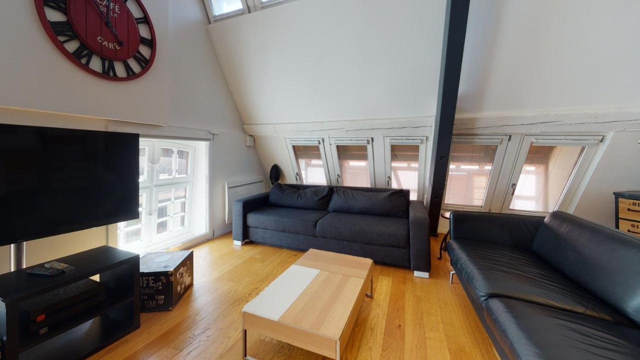 Le Lohkaes - Loft Triplex Ultra Design Petite France Apartment