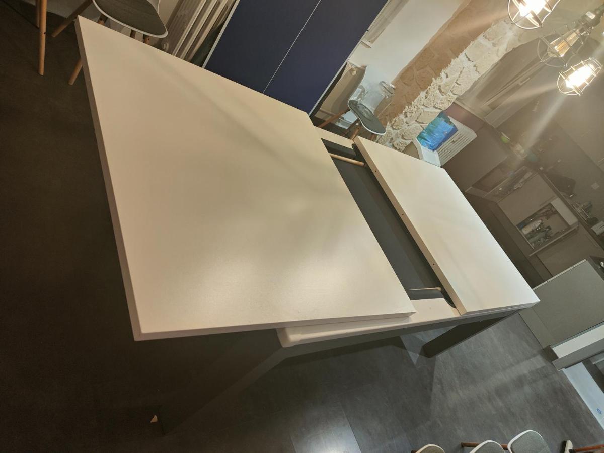 Appartement Très Grand De 76m2 à