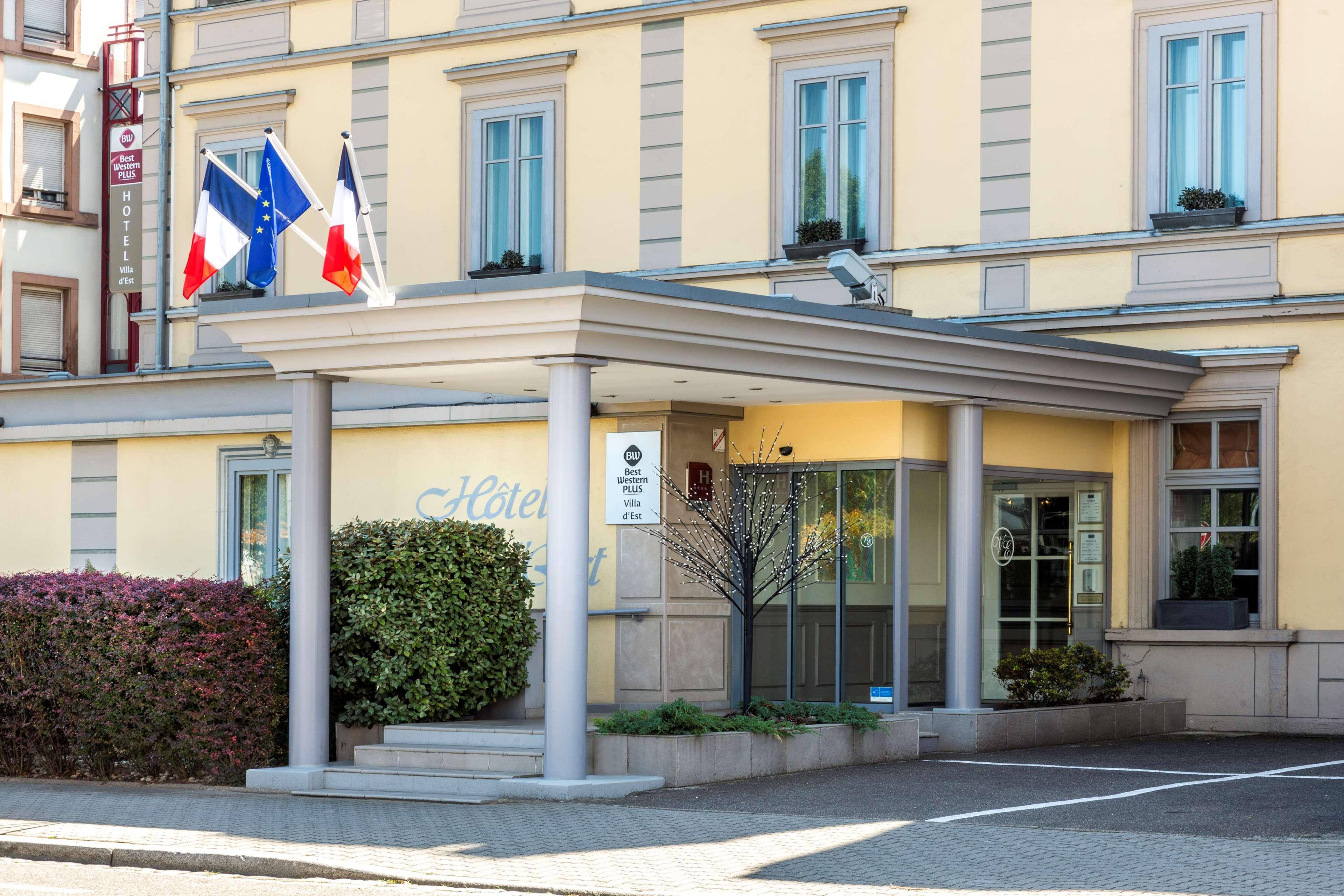 Western D'est Hotel
