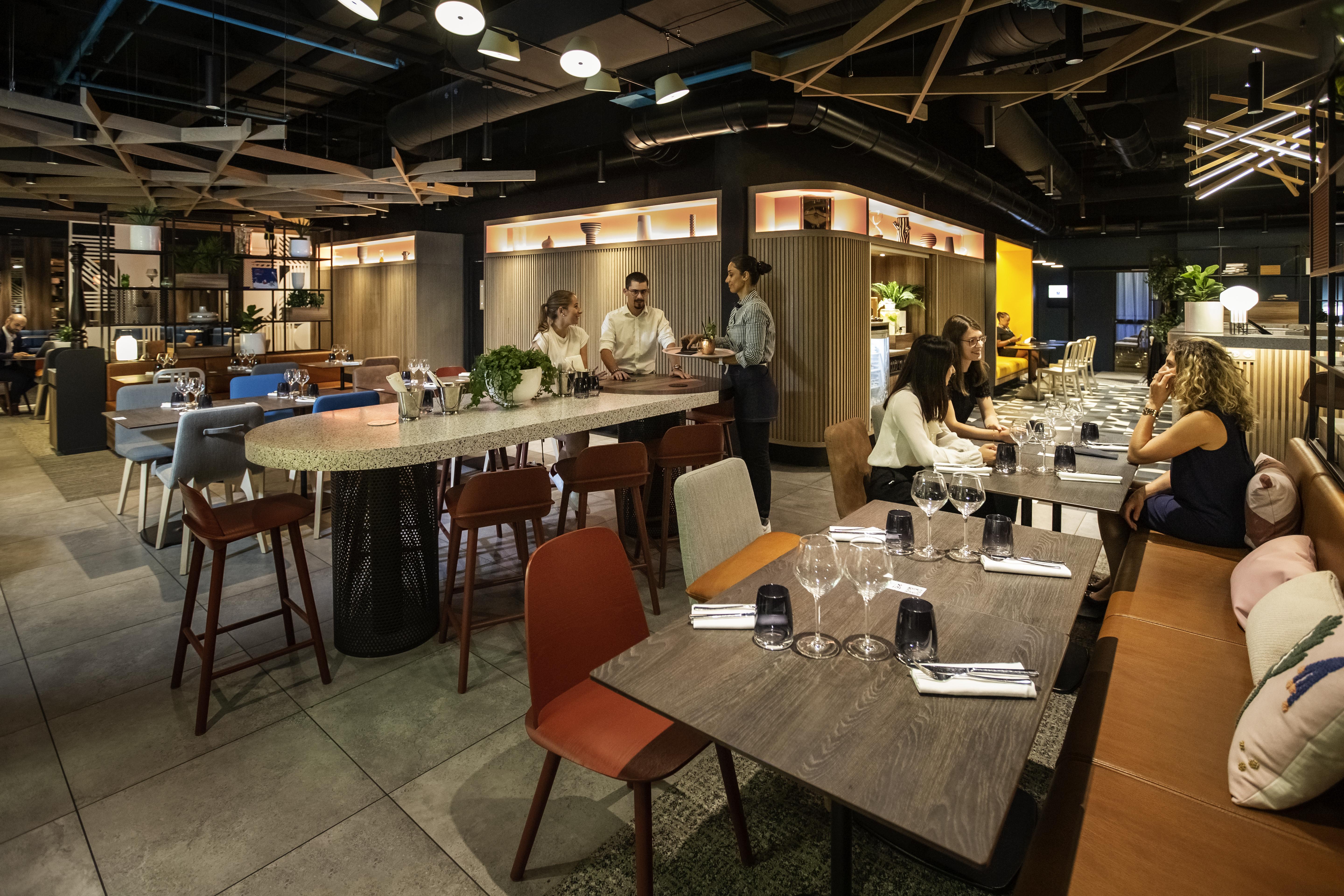Novotel Centre Halles 4*
