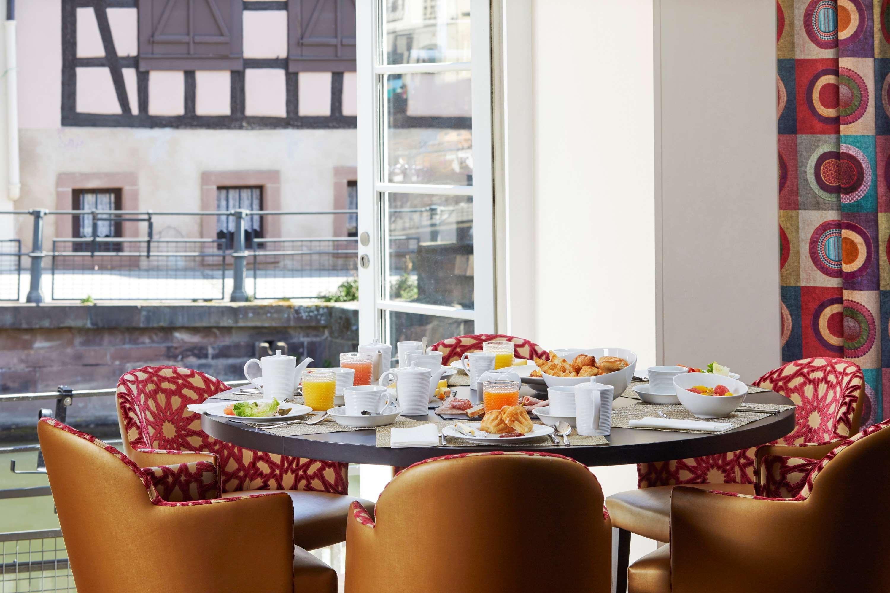 Hotel & Regent Petite France 5*
