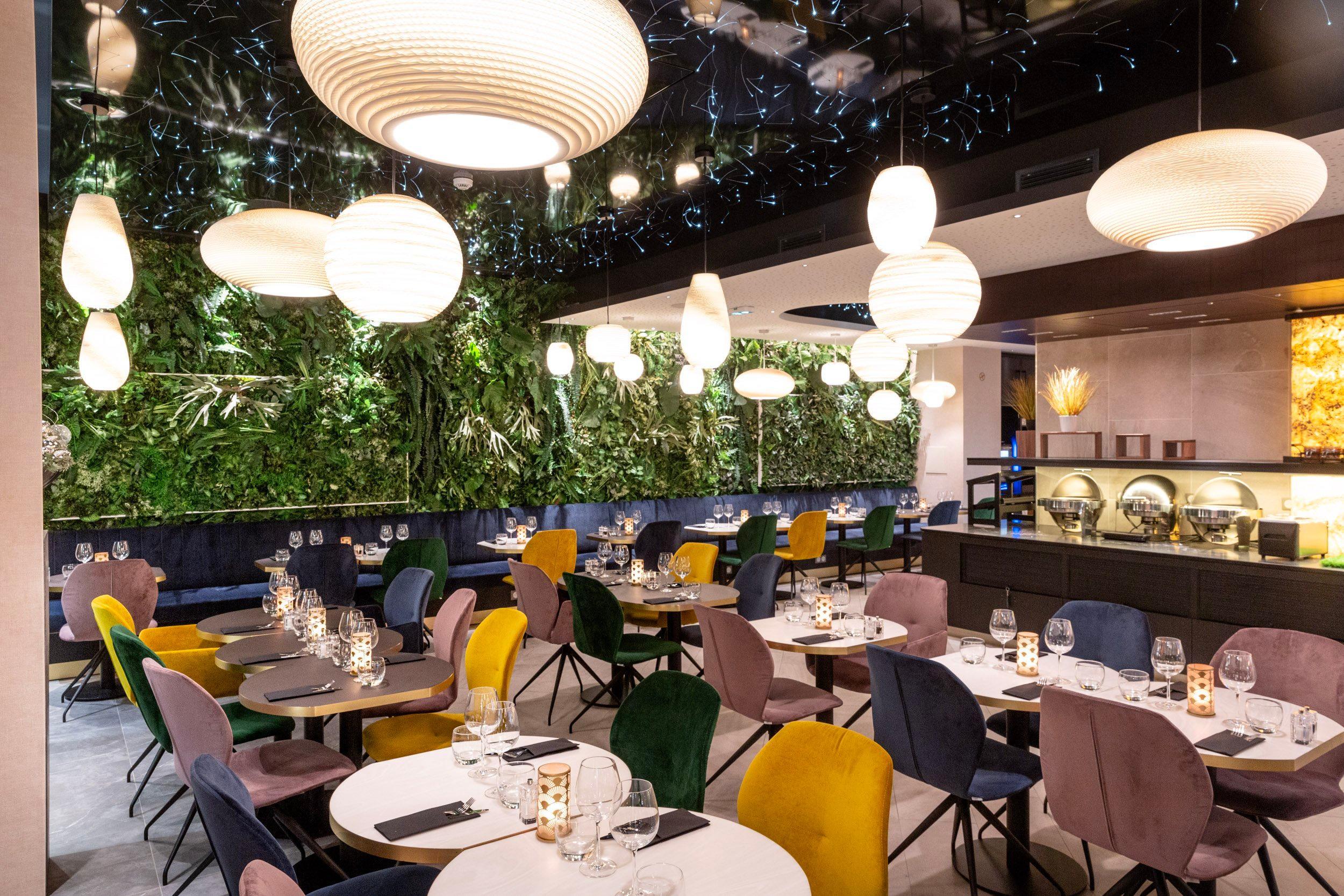 Voco Centre - The Garden By Ihg Hotel