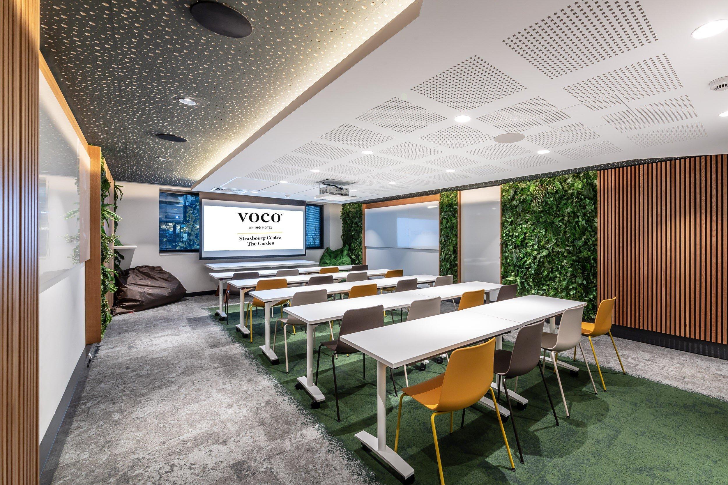 Voco Centre - The Garden By Ihg Hotel