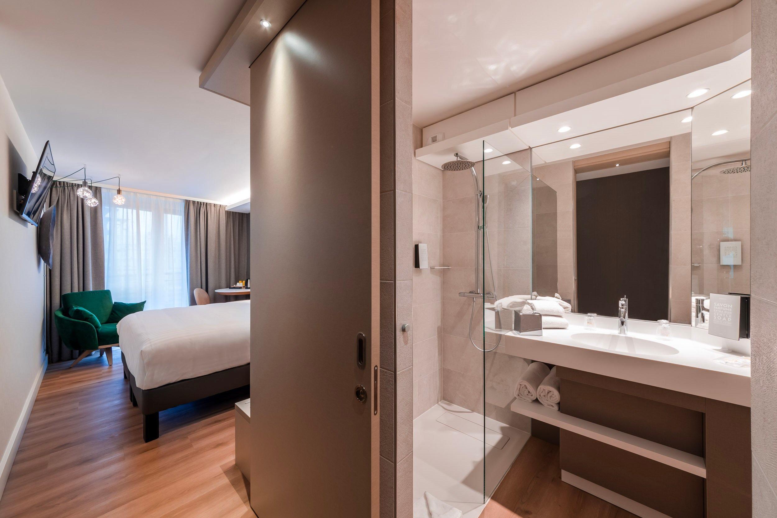 Hotel Voco Centre - The Garden By Ihg 4*