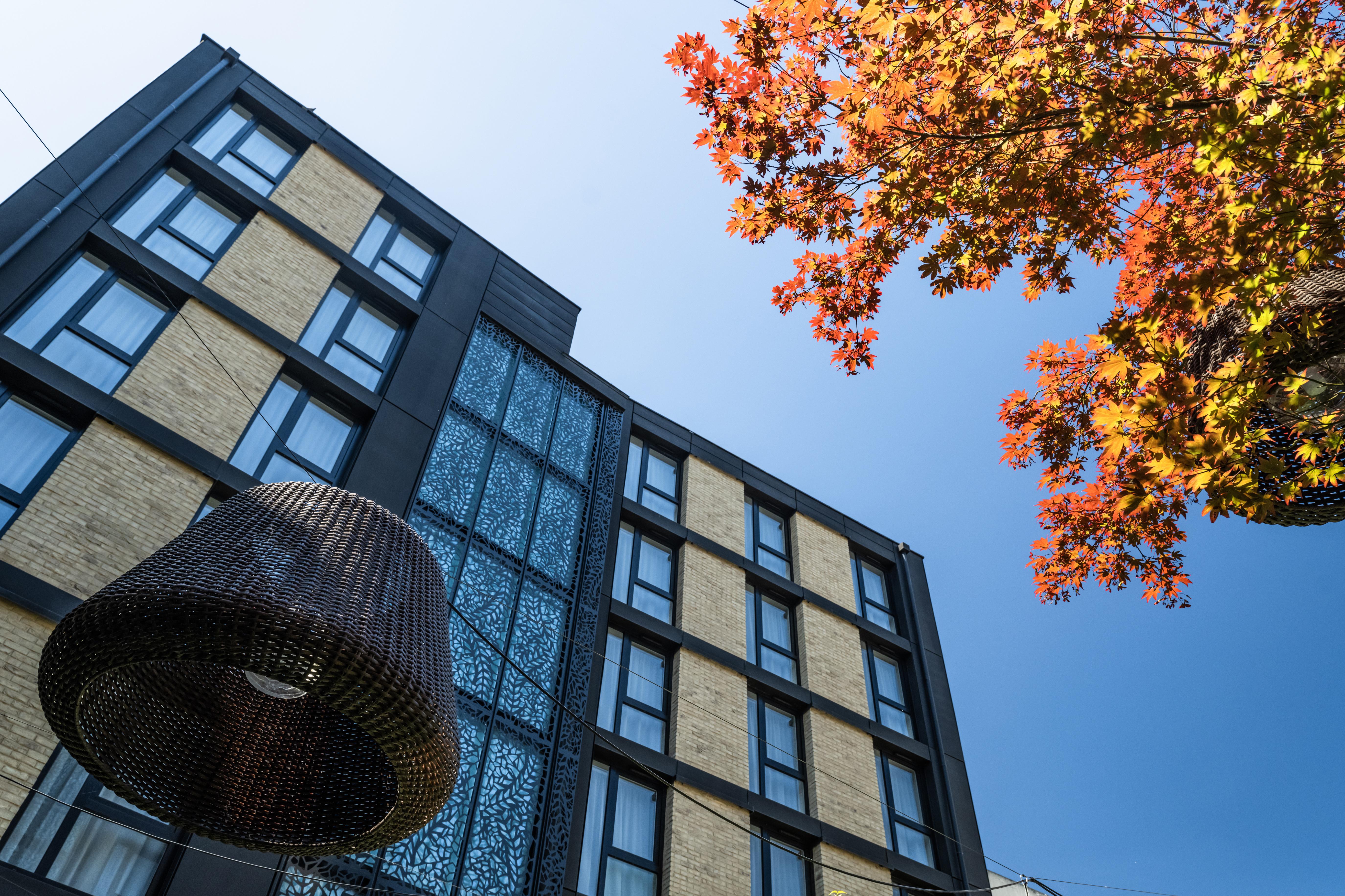 Voco Centre - The Garden By Ihg Hotel