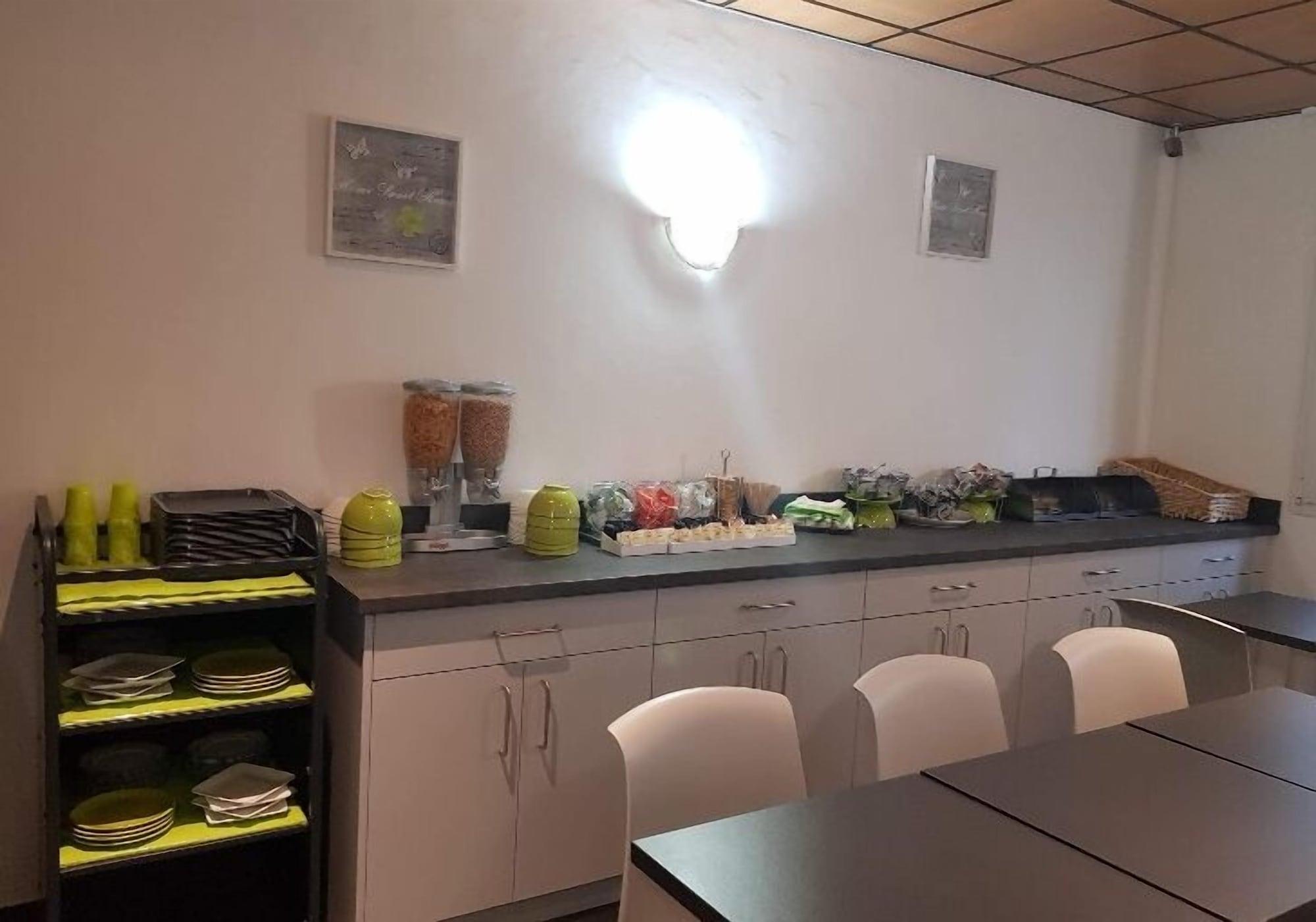 Access 2* Strasbourg