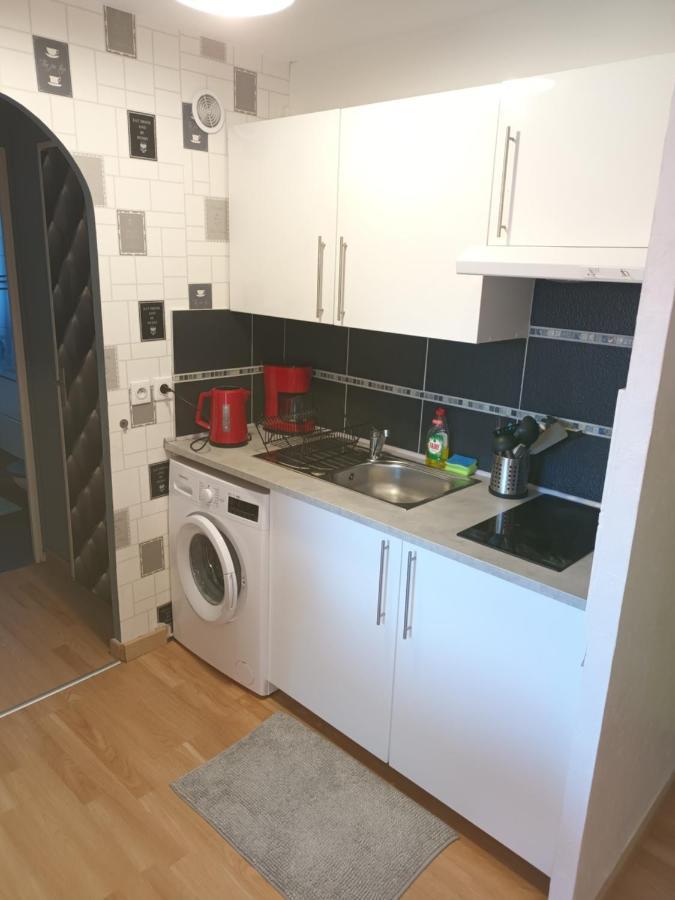 Cosy Colette,climatise Avec Stationnement Gratuit. Appartement *