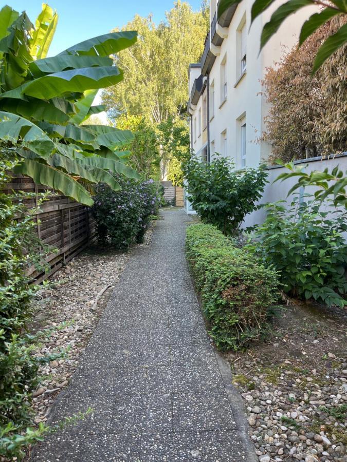 Apartment Park Line Garden