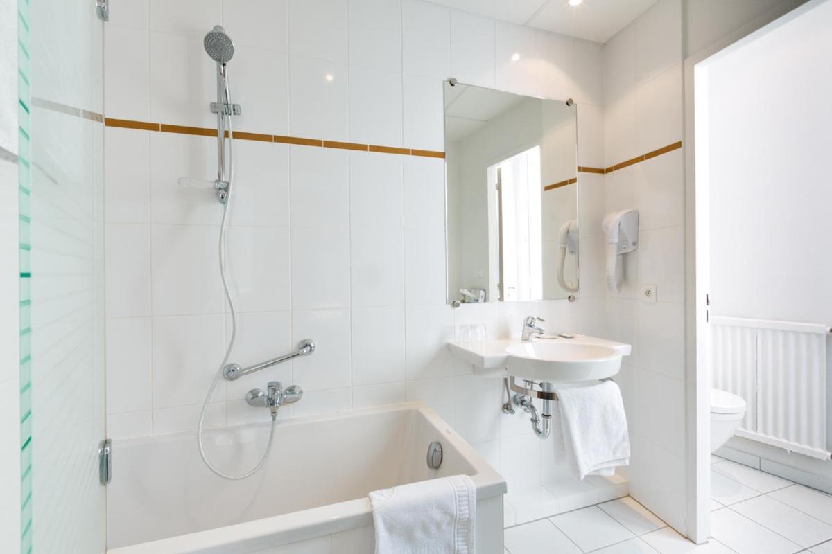 Vendome Hotel 3*