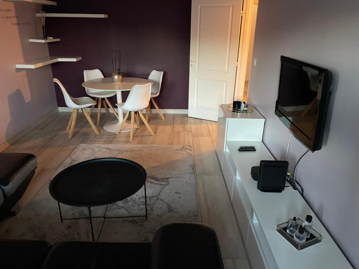Apartment Superbe Avec Place De Parking Gratuit