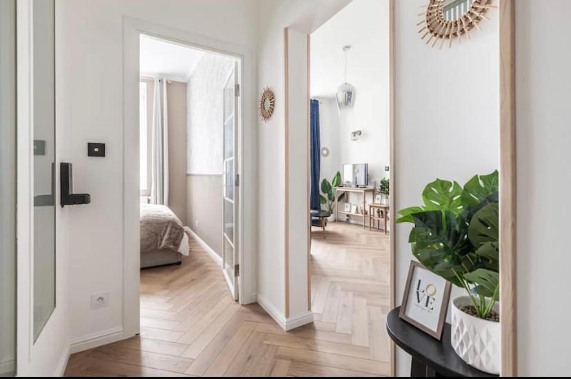 Deluxe Prive Centre Avec Parking Gratuit Appartement *