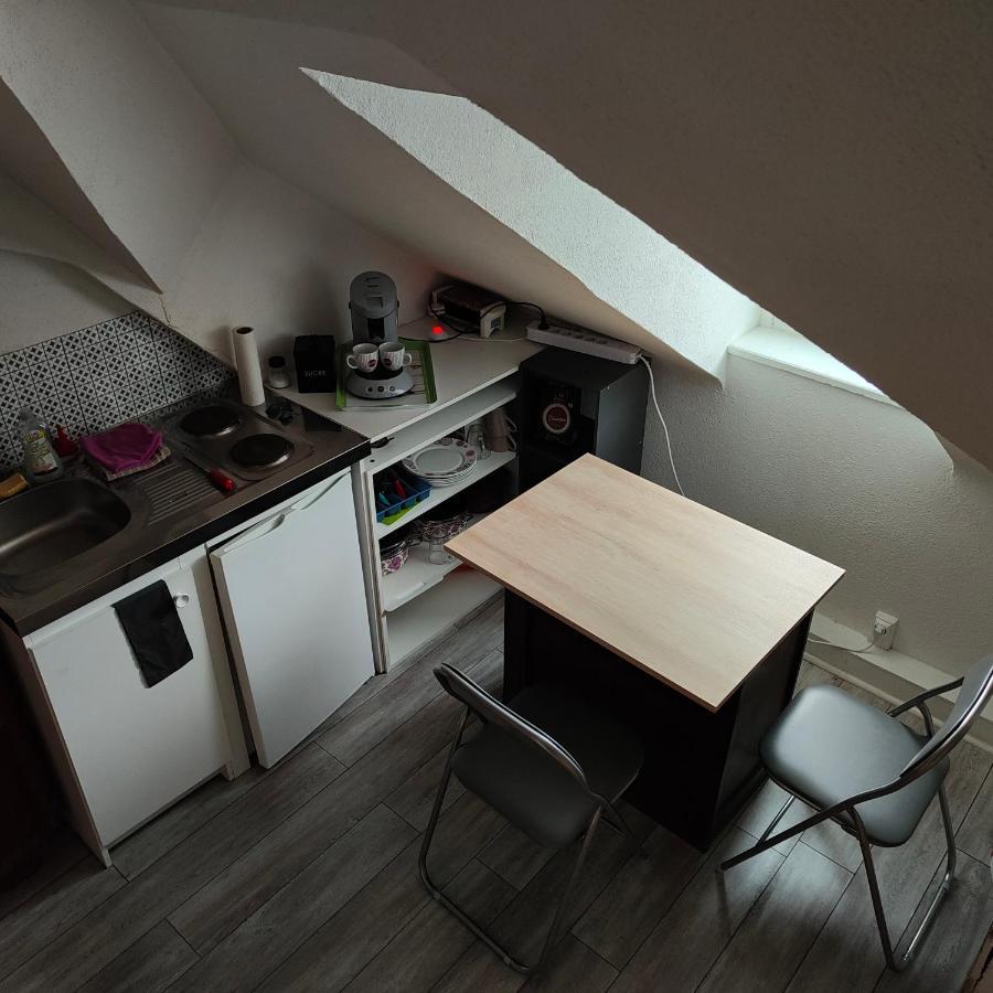 Luthin's Apartment *