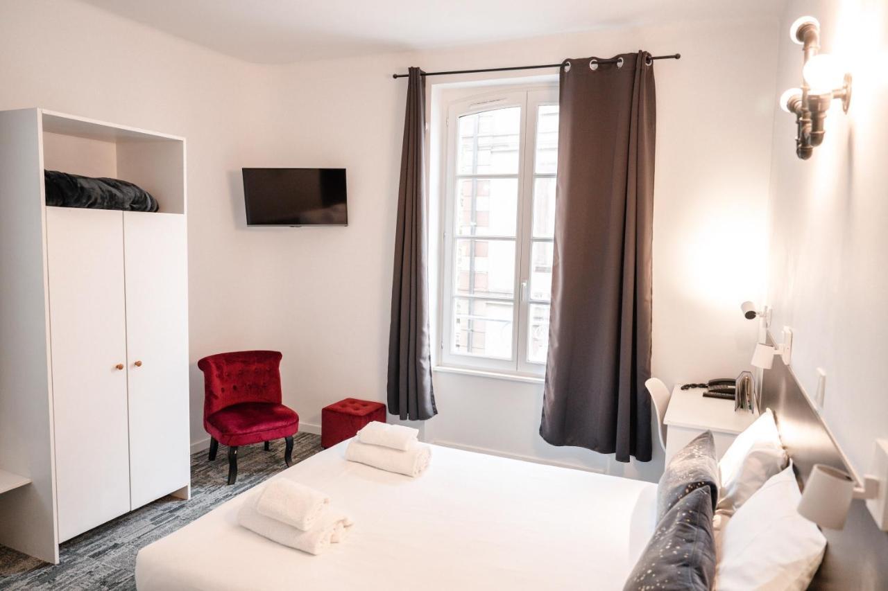 Hotel Des Arts 2*