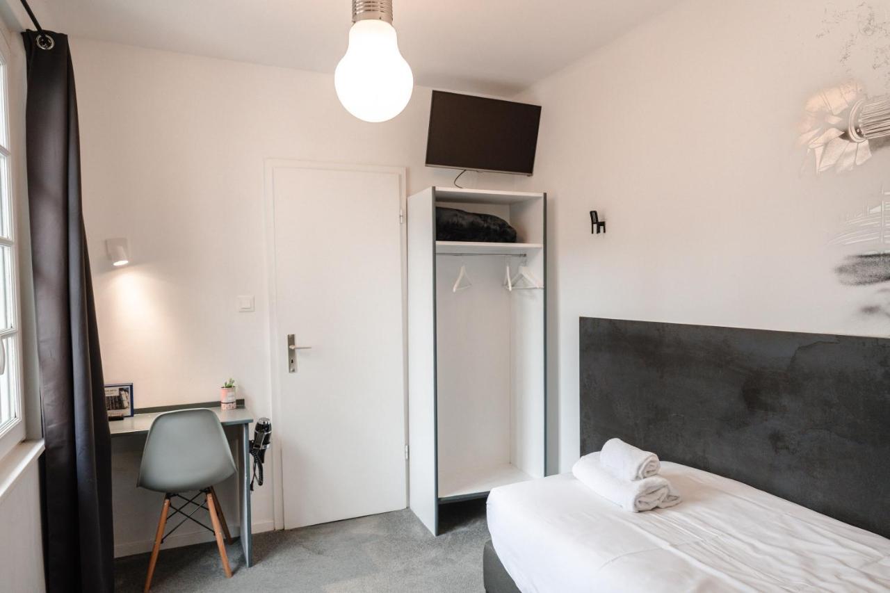 Hotel Des Arts 2*