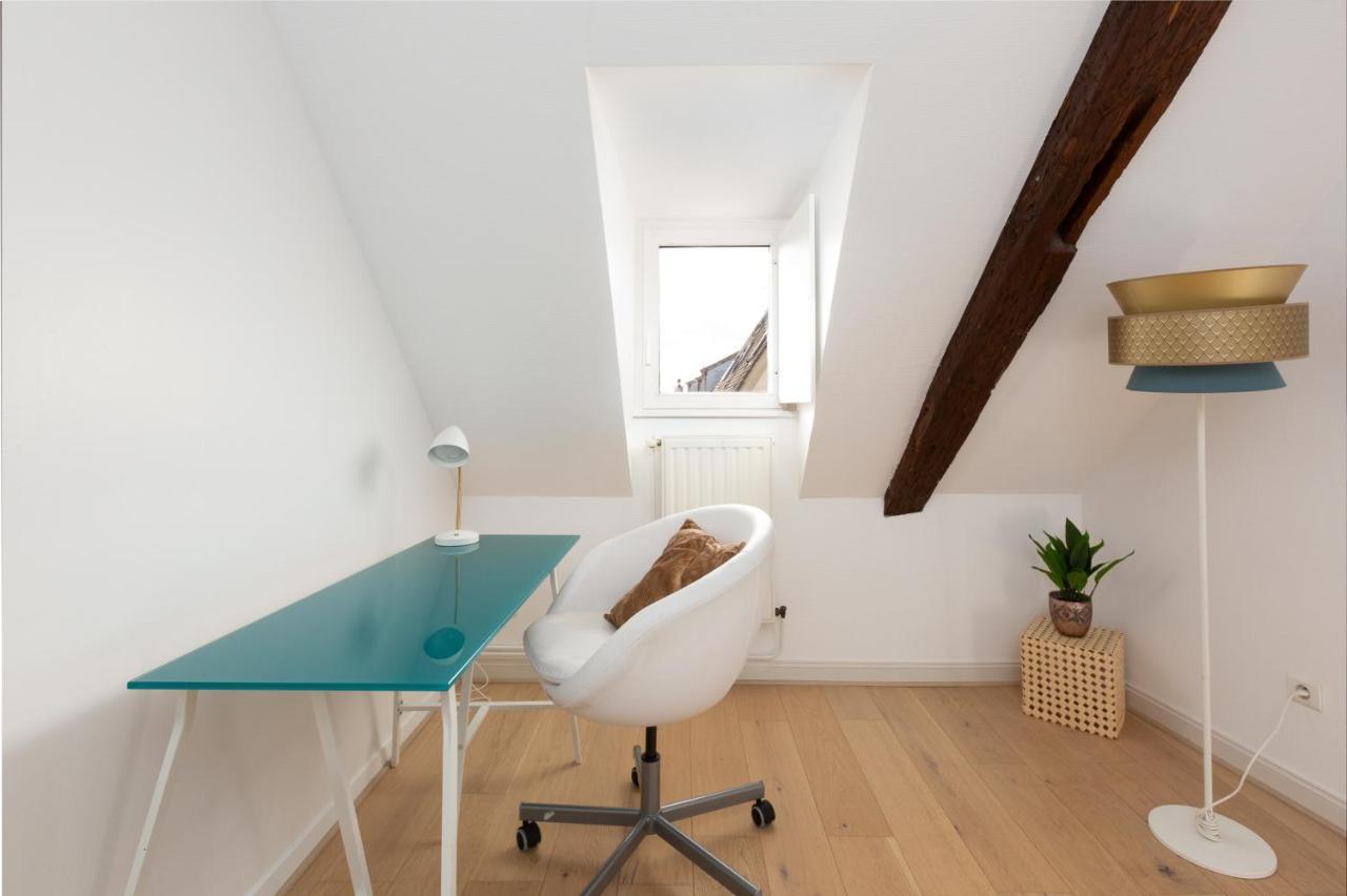 Appartement Petite France-cathedrale, Duplex 100m2- 3 *