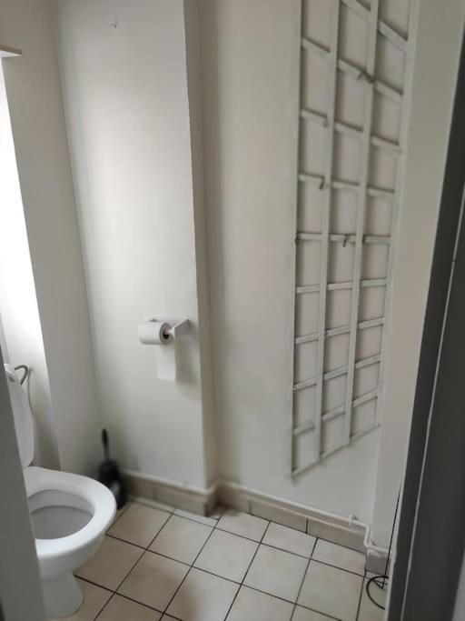 Gare Apartment