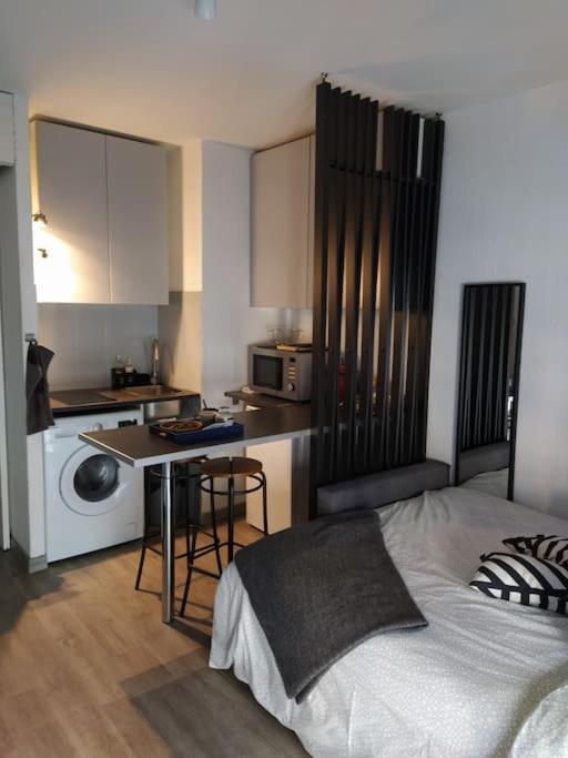 Studio/ville/gare/centre *