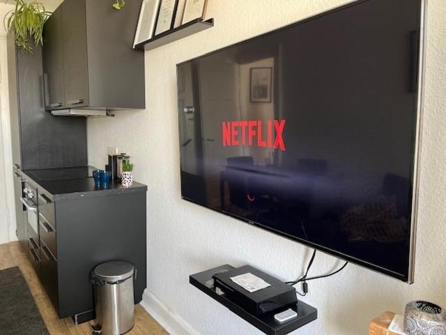 Apartment Cosy Rent Orangerie Tv Wifi Cathedrale