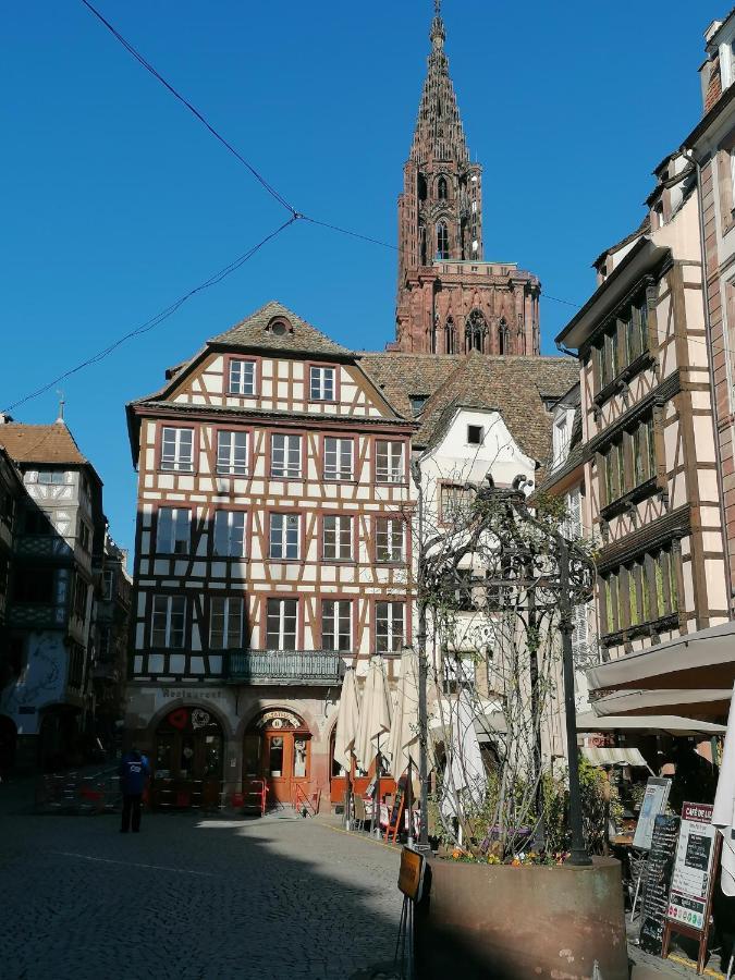 A La Tour Des Rohan Straßburg