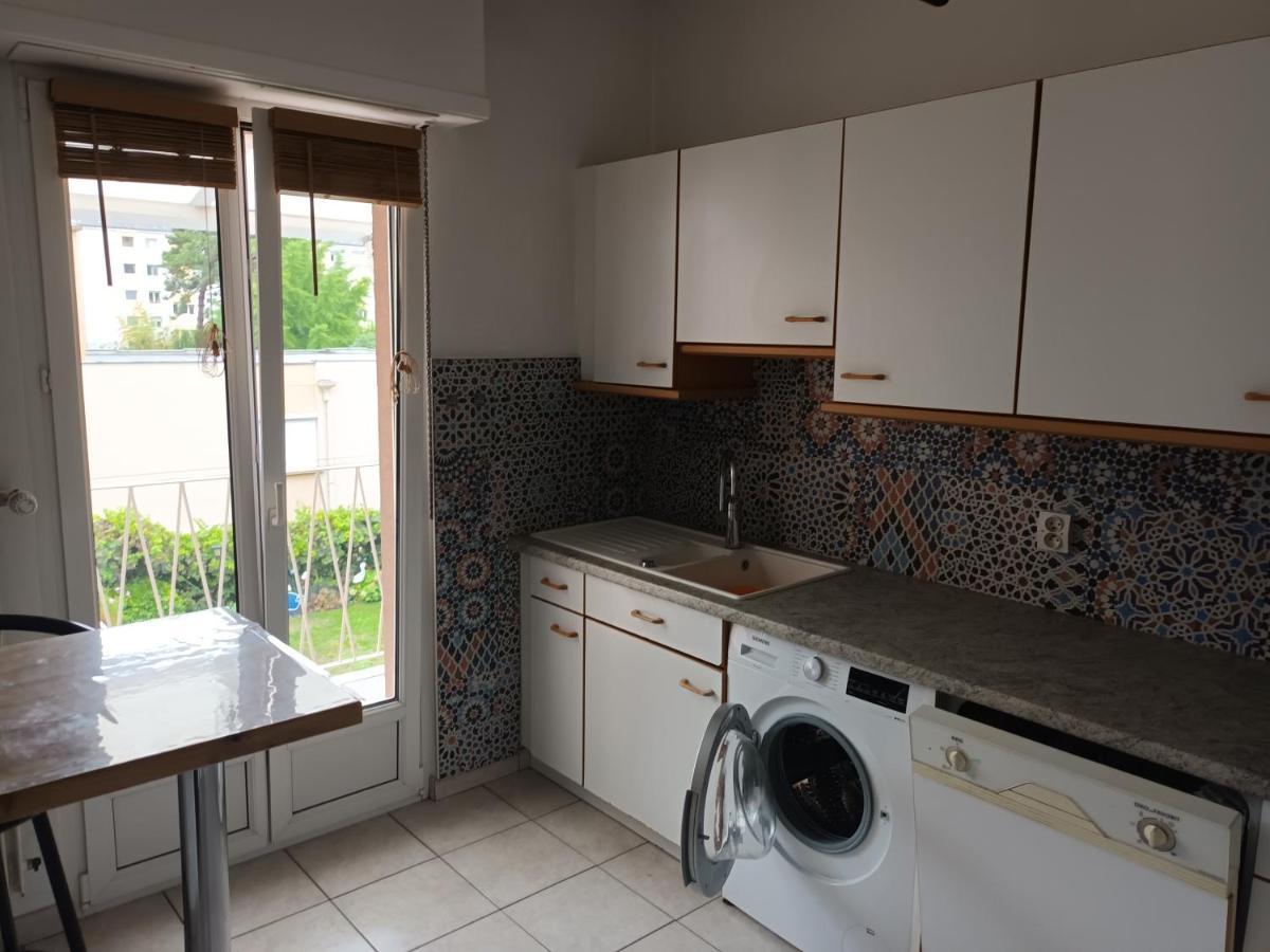 Logis Le 18 Rose Appartement Straatsburg