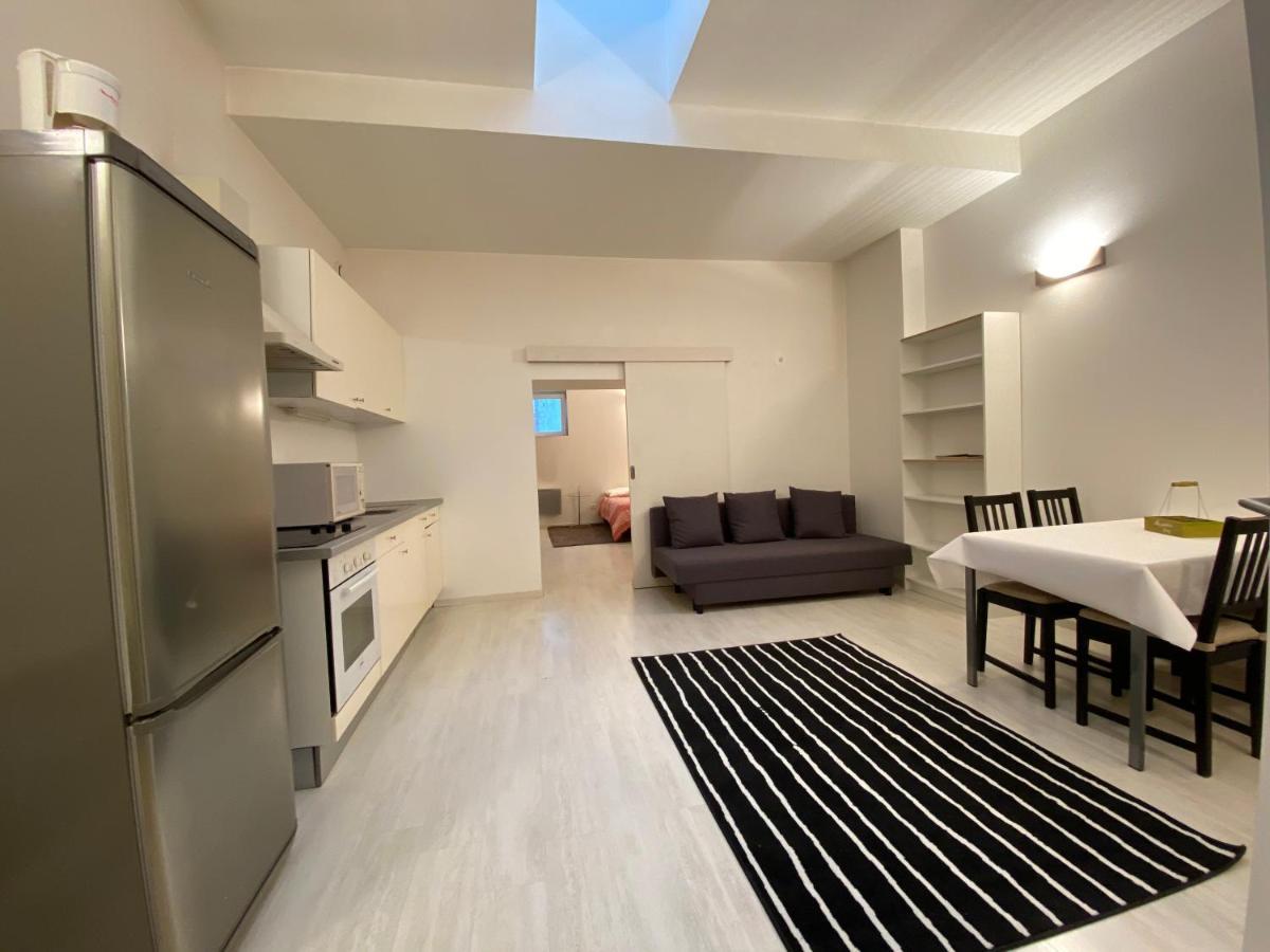 Superbe 2p Proche Centre Avec Nouvelle Literie Et Parking Gratuit Dans La Rue Apartment Straßburg
