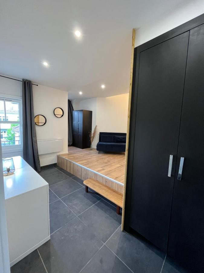 Apartment 6 Personnes Proche Centre & Parking