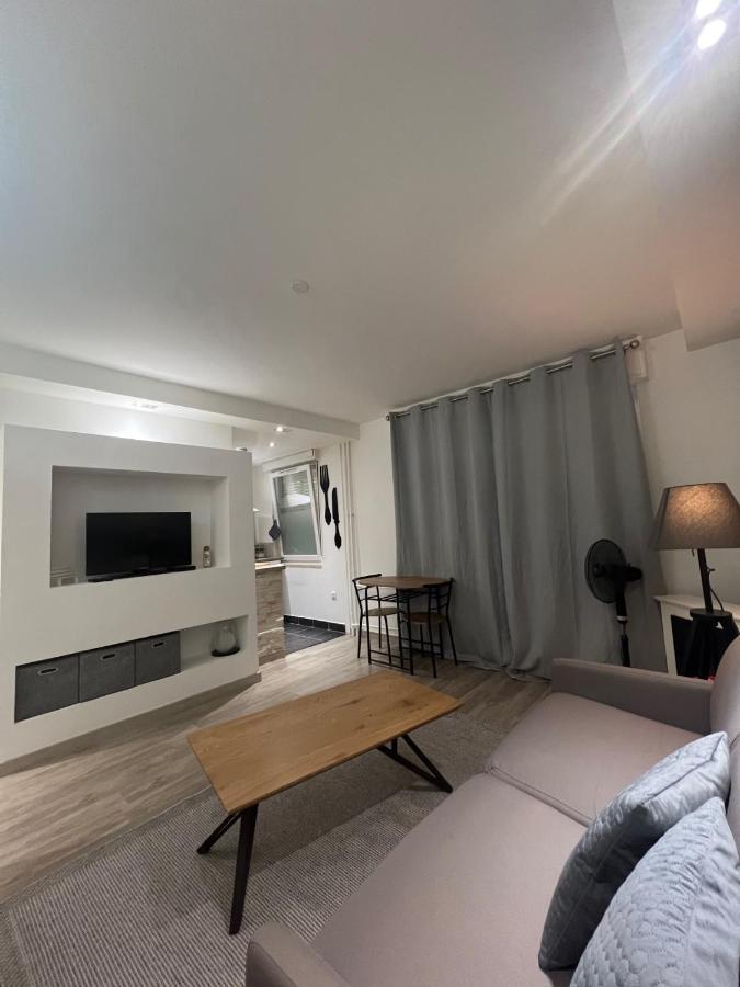 Appartement Le Carre Strasbourgeois - Entier Au Centre Du Neudorf F1 *
