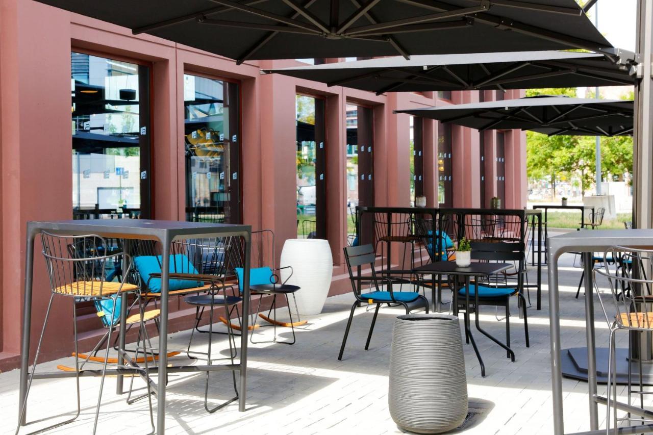 Aloft Etoile 4*