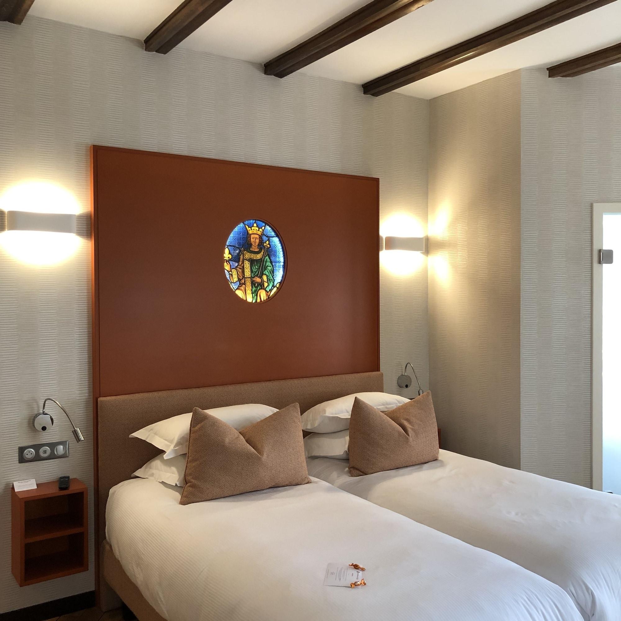 Western Monopole Métropole Hotel 4*