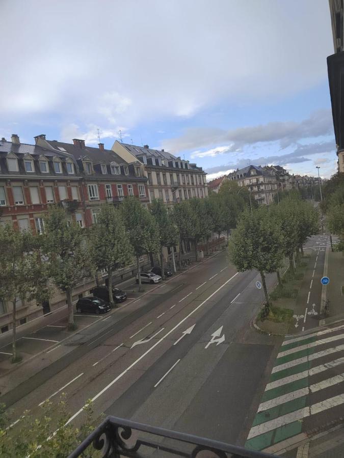 Spacieux Proche Du Centre Apartment *