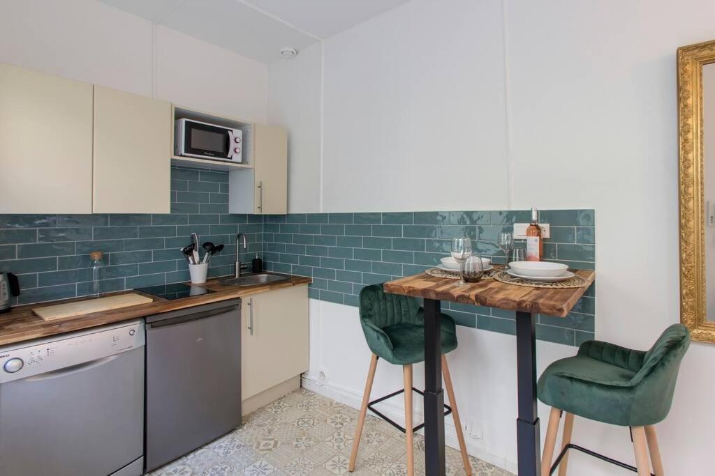 Faubourg National Apartment