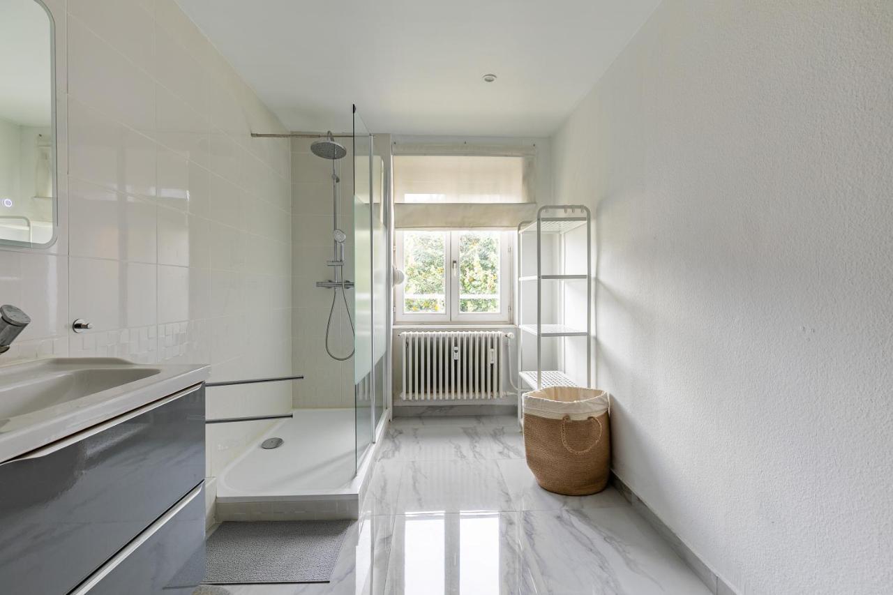 Hyper Centre - 120m2- F5 Apartment *