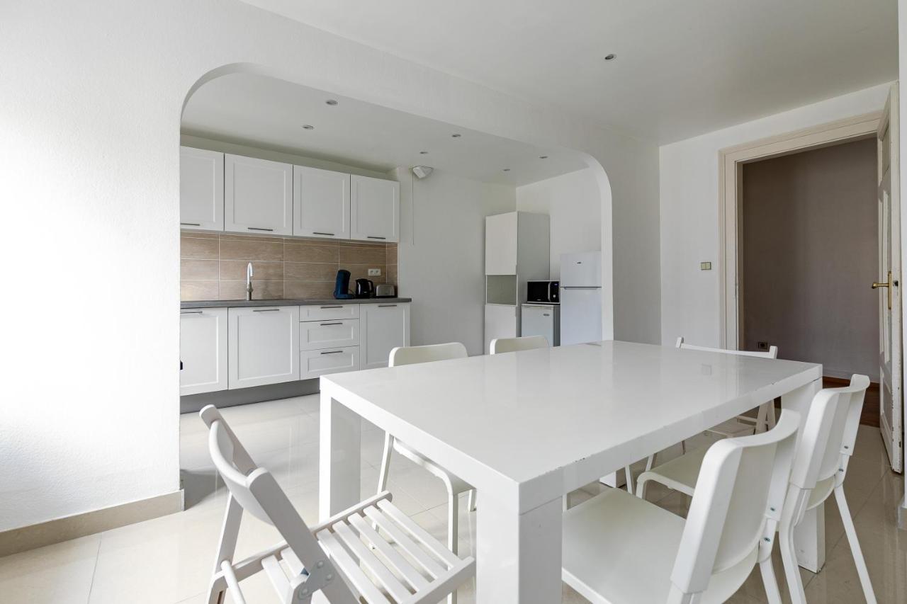 Hyper Centre - 120m2- F5 Apartment Straßburg