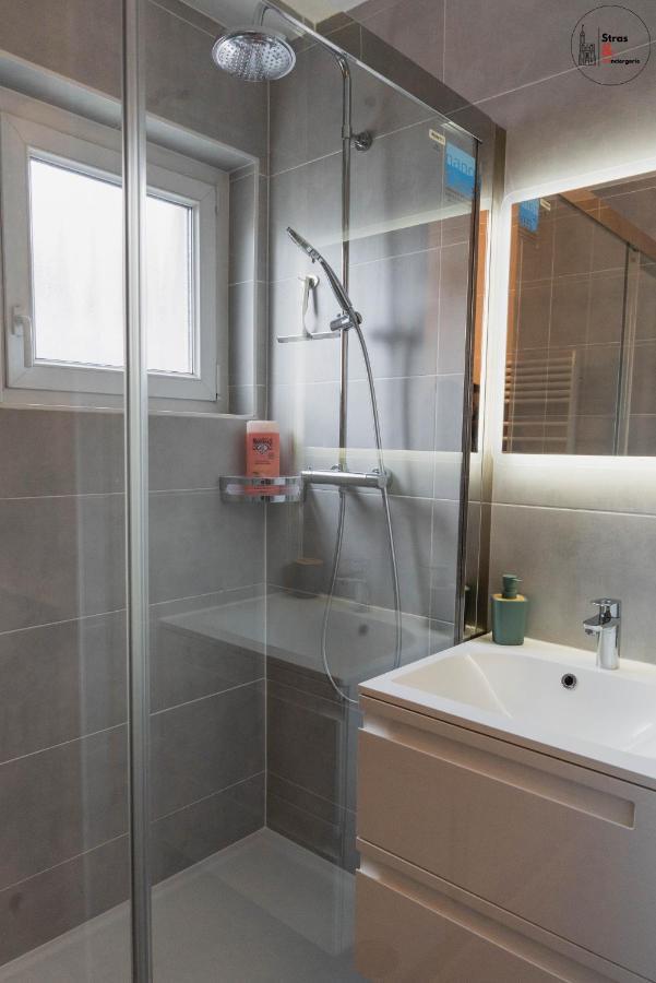 Chez La Clo' - Joli 2 Pieces, Parking Gratuit, Acces Direct Tram 2 Min A Pied * Straßburg