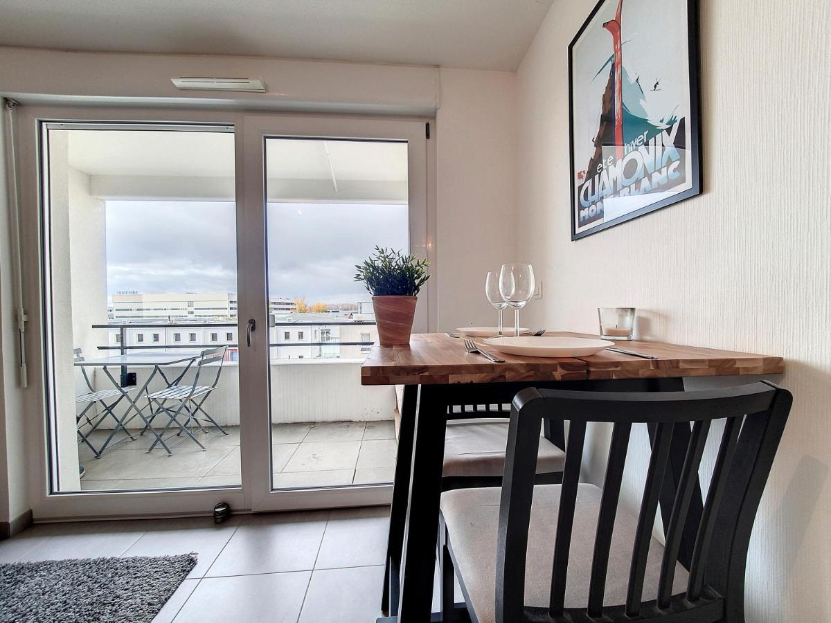 Mathis - Tram - - Recent Appartement