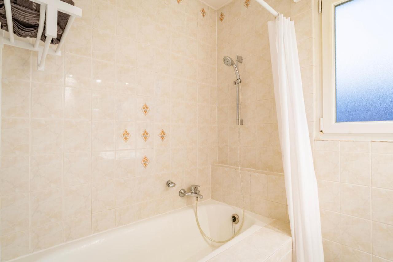 Apartment Le Nid - 20min Marche Noel, Tram A 2 Pas, Balcon