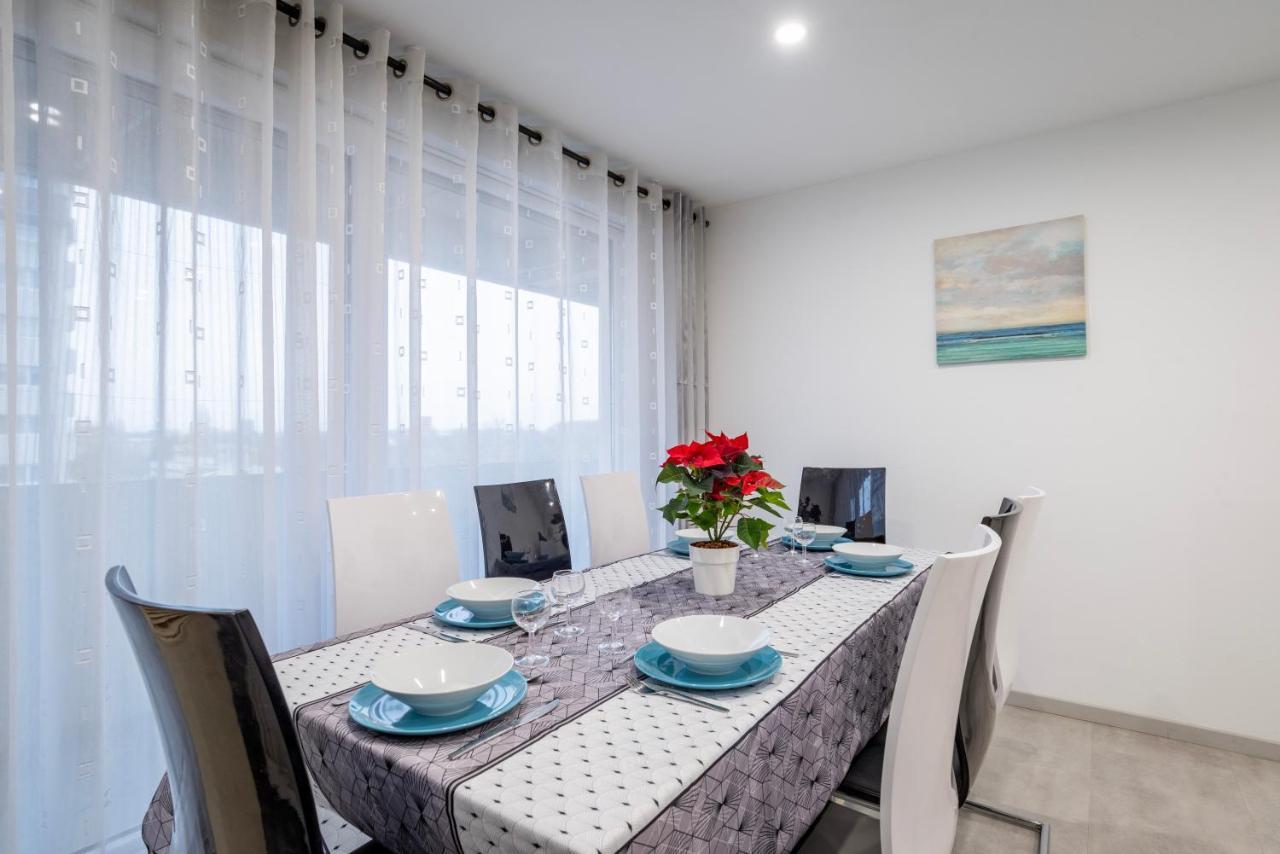 Chez Lea - Famille, Parking, Balneo - 15min Centre *