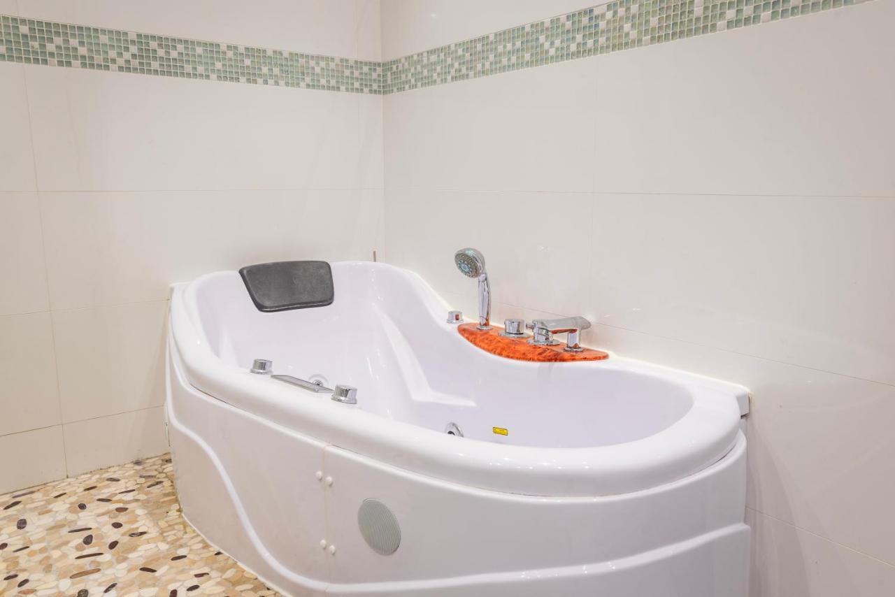 Chez Lea - Famille, Parking, Balneo - 15min Centre Appartement *