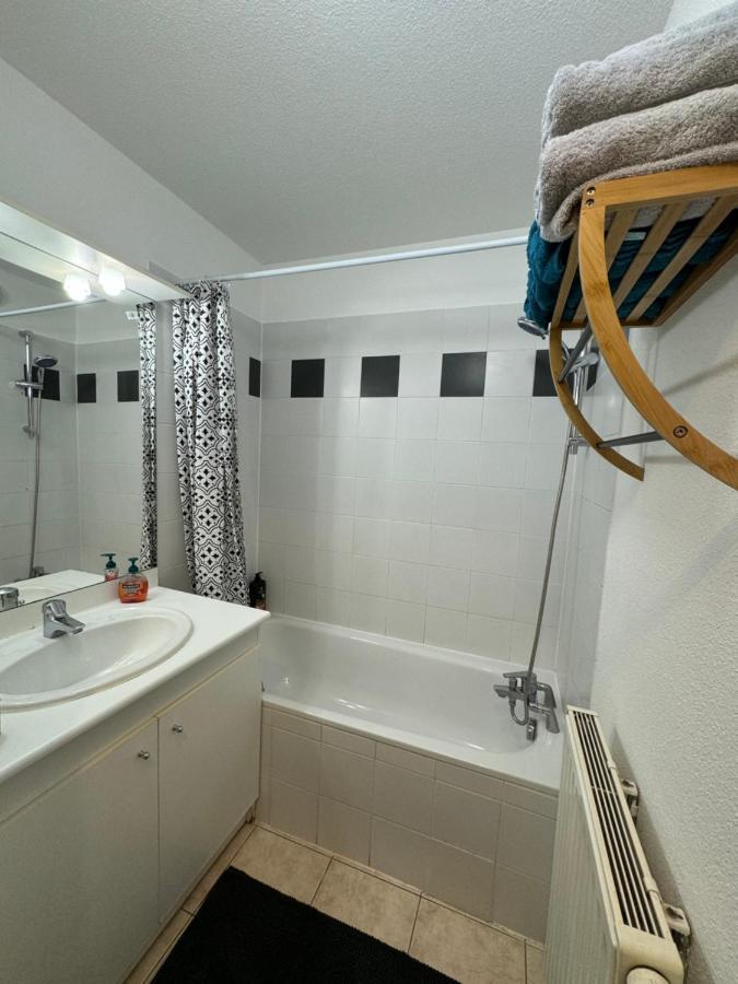 Calme Avec Balcon, A 4km Du Centre, Parking, Wi-fi, Netflix Gratuit * Strasbourg