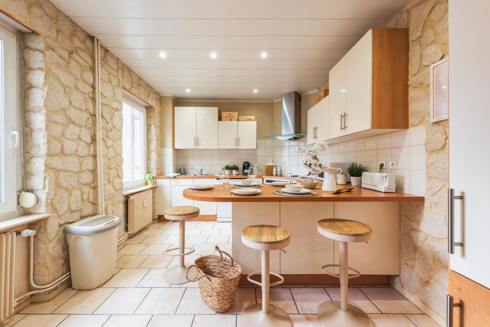 Apartment Nouveau - Faubourg National - En Face De La Gare Straßburg