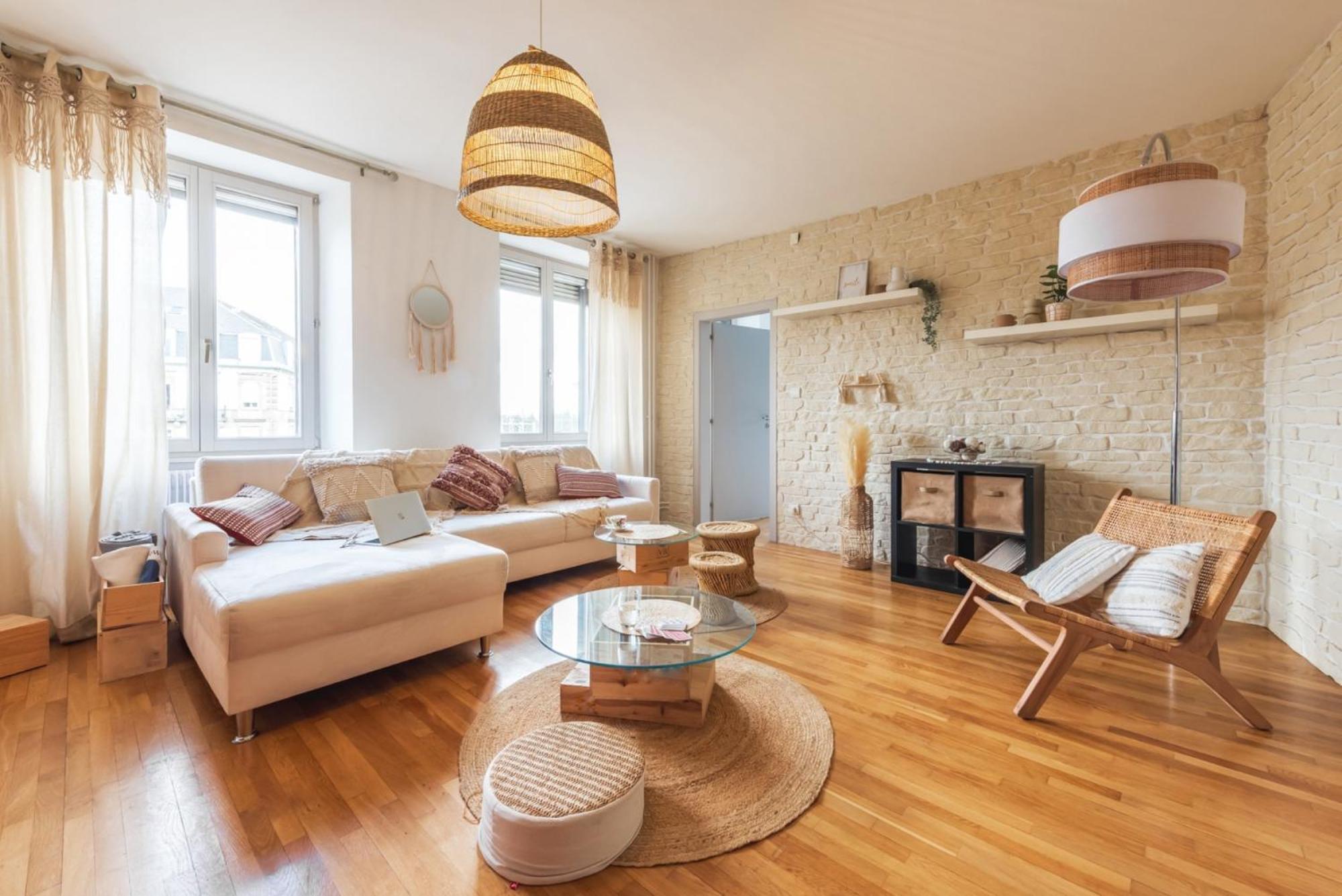 Apartment Nouveau - Faubourg National - En Face De La Gare Straßburg