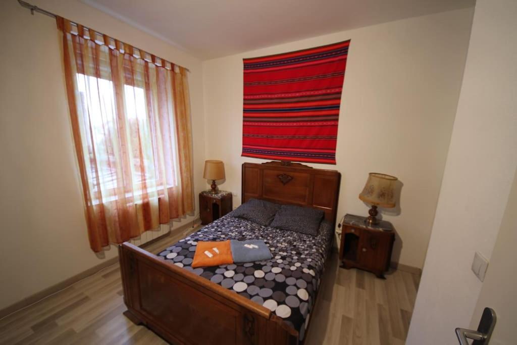 Apartment Charming And Sunny *