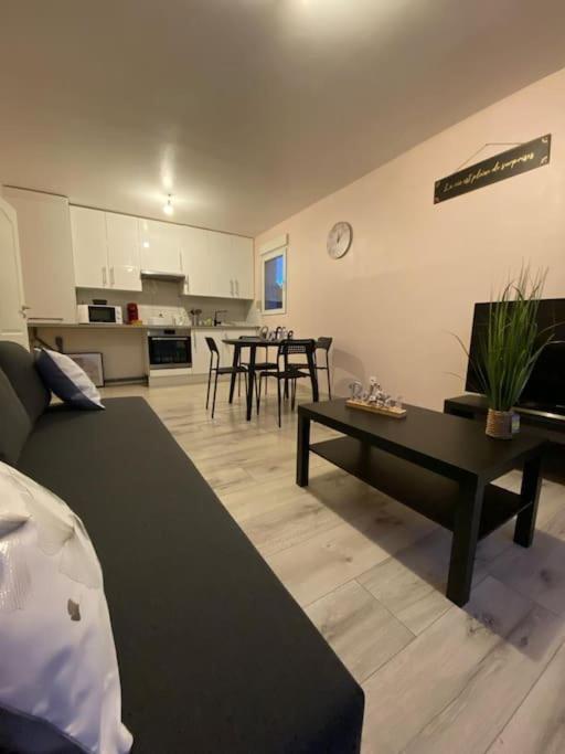 Holiday home Douce Escale *