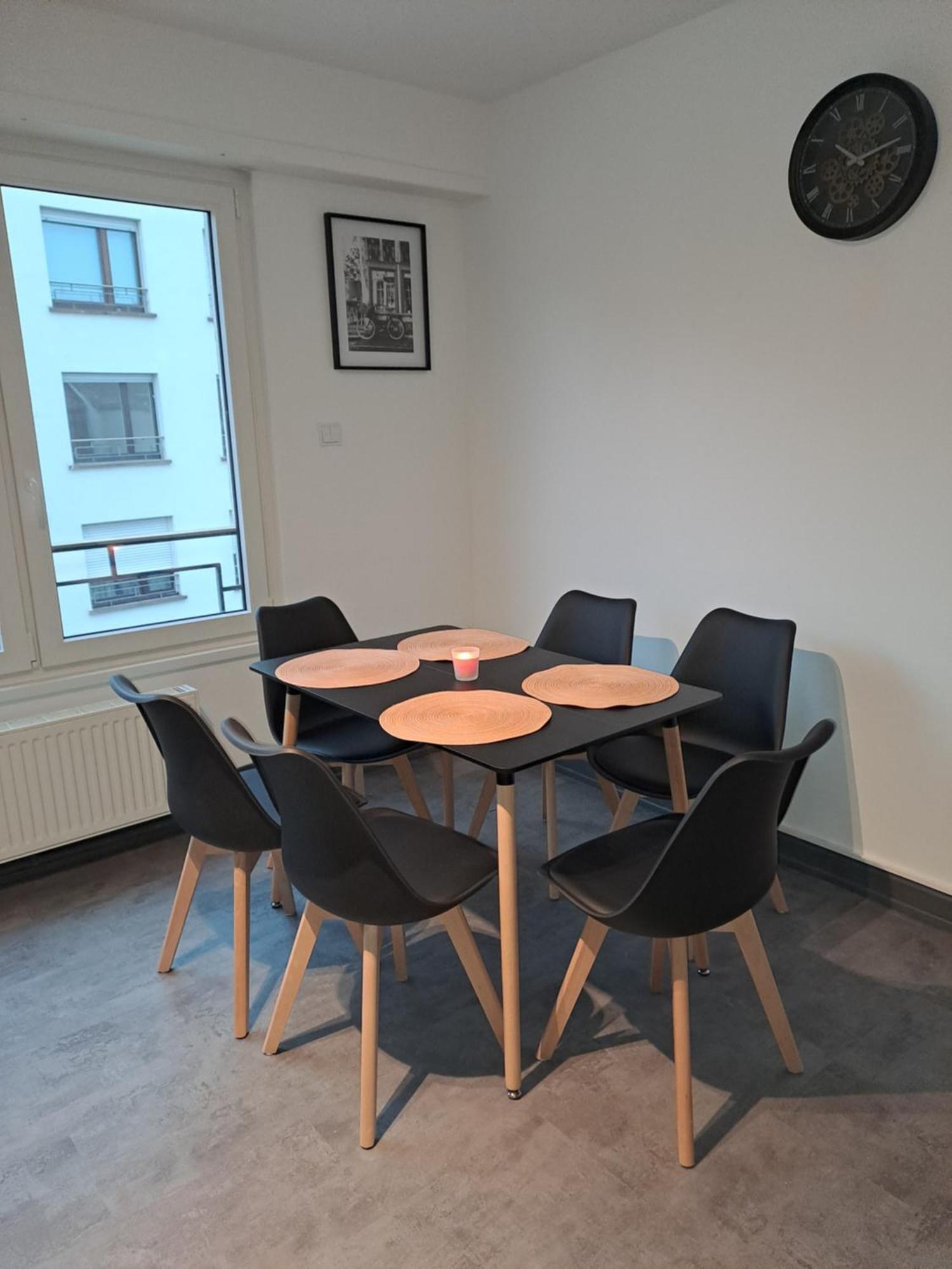 3 Pieces Faubourg De Pierre Strasbourg