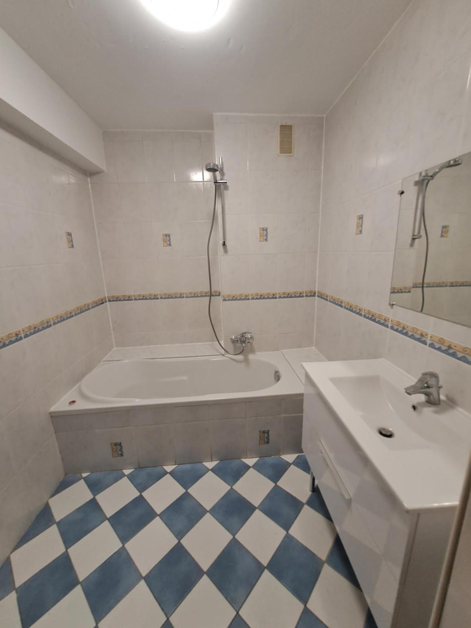 3 Pieces Faubourg De Pierre Strasbourg