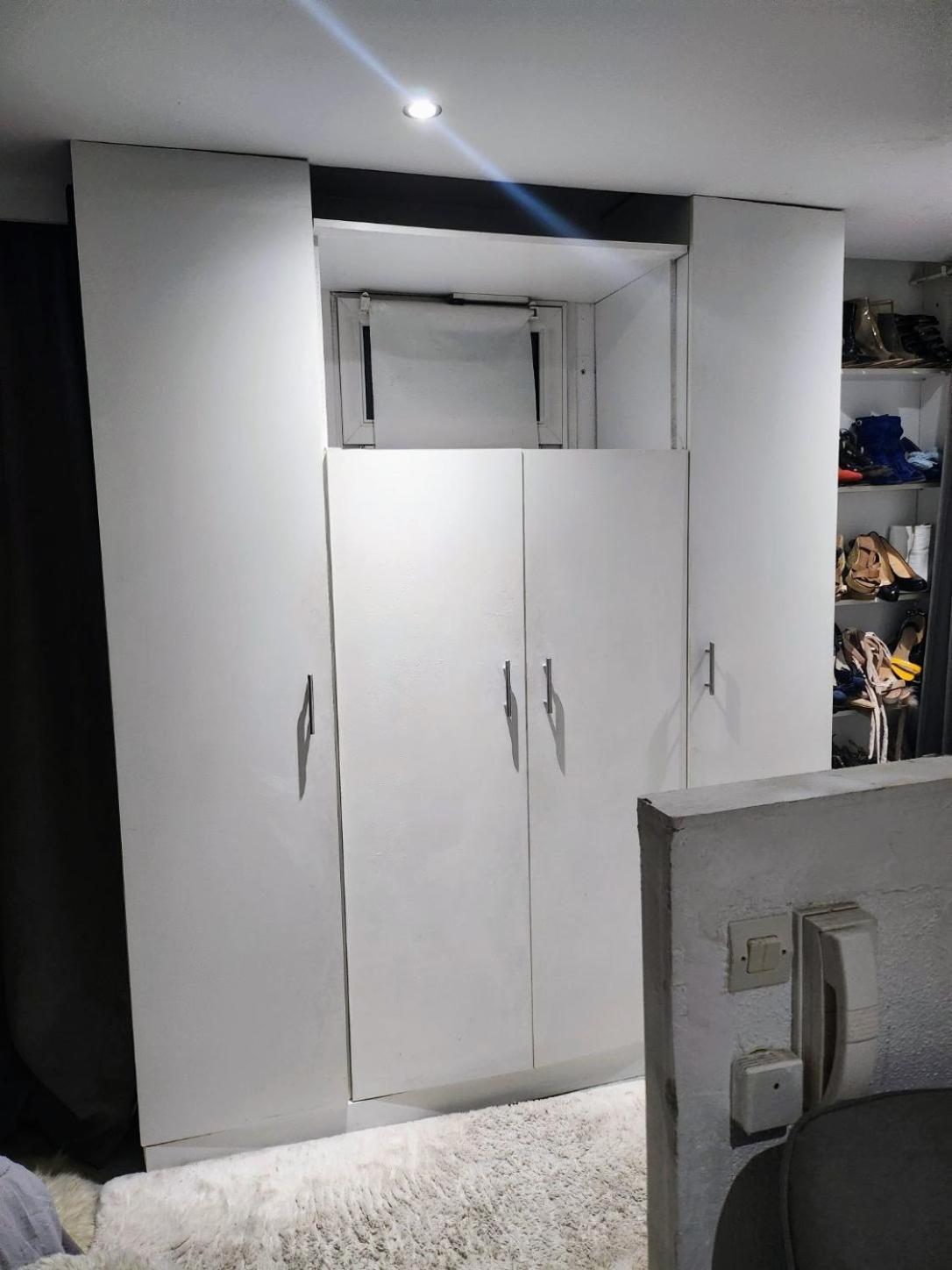 Attique Apartment *