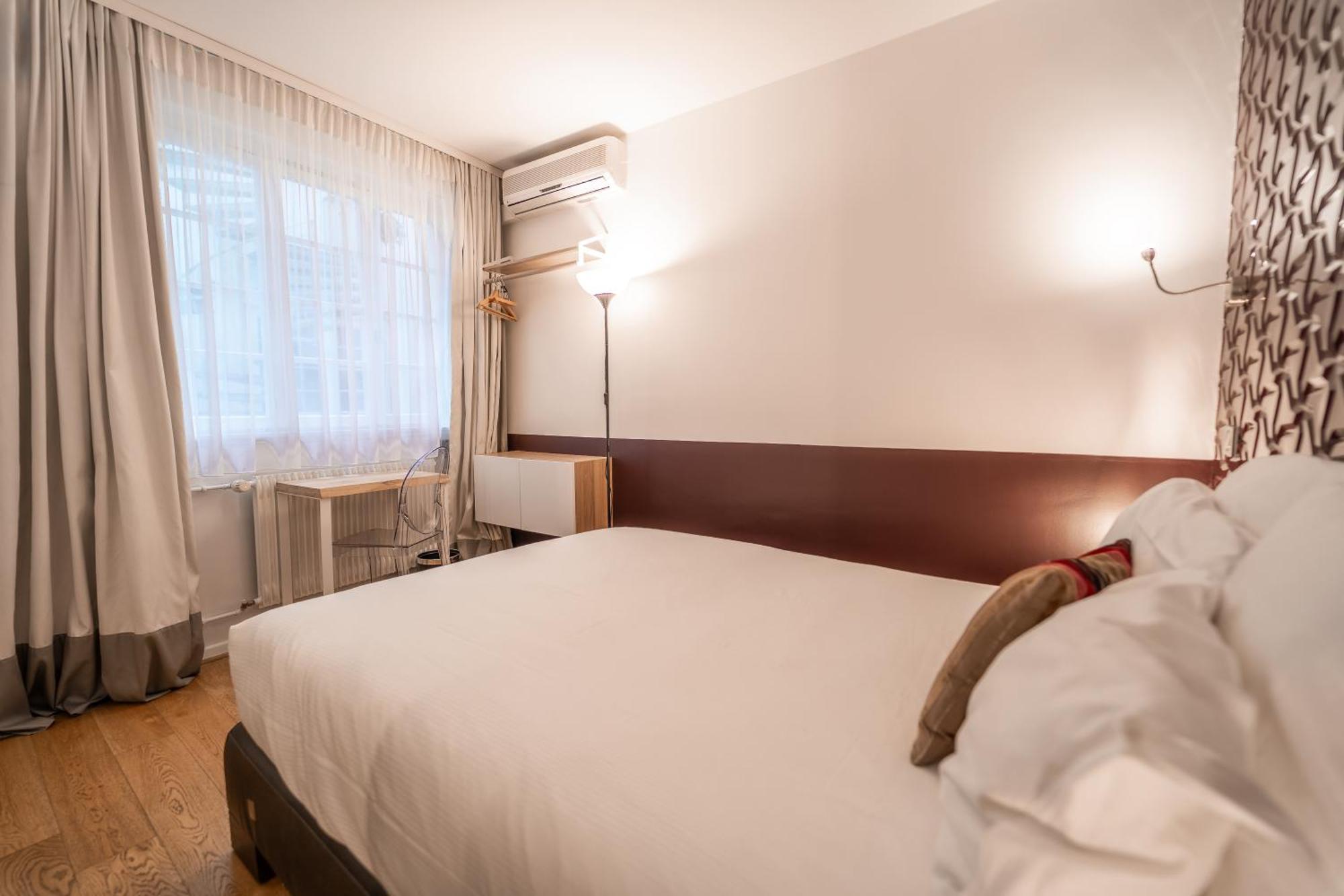 Rohan Hotel
