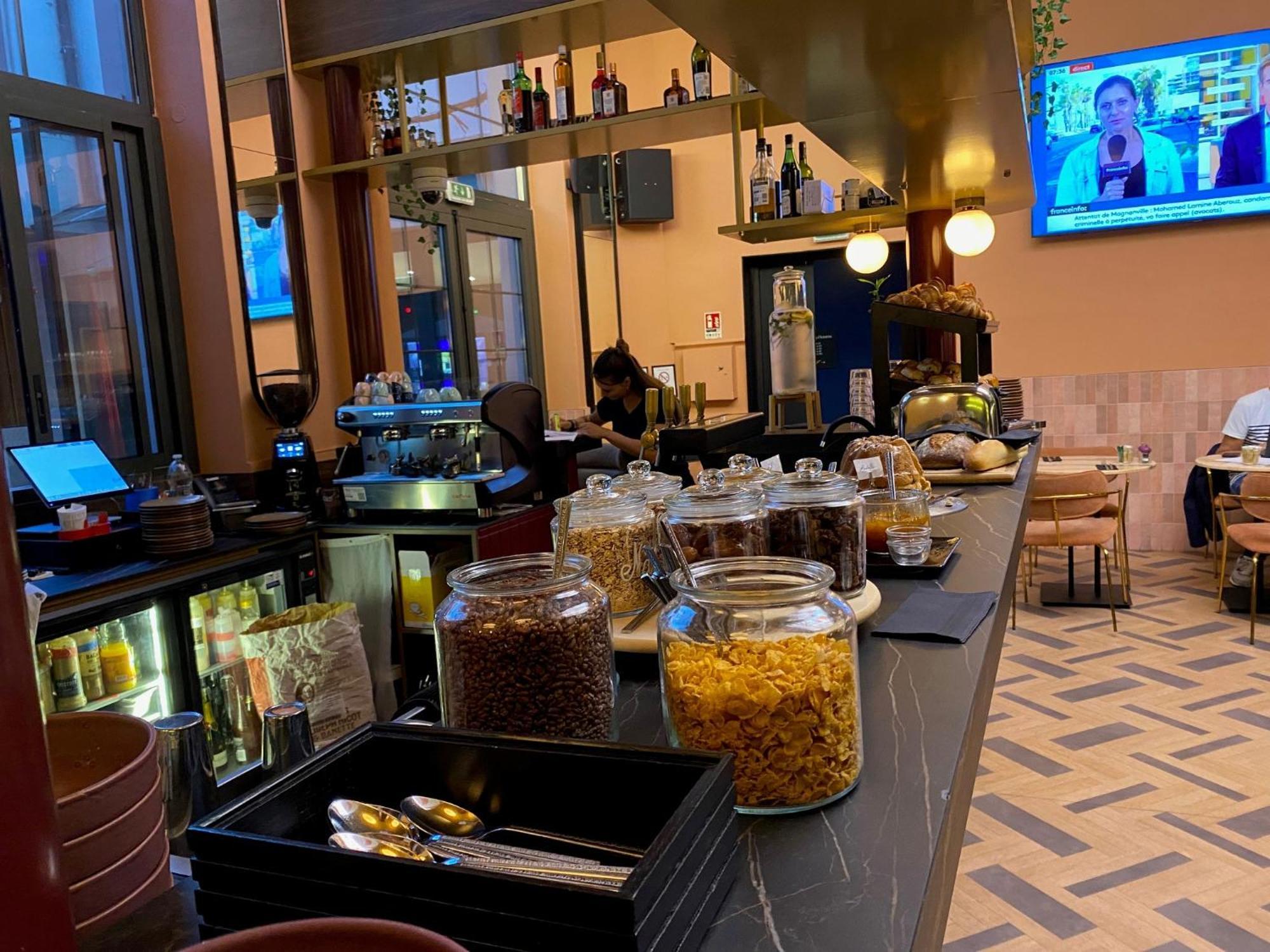 Hotel Clapclap 3*