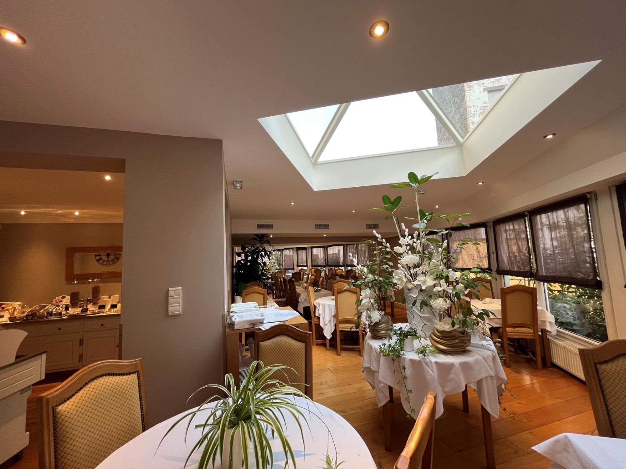 Maison Lutetia R Hotel